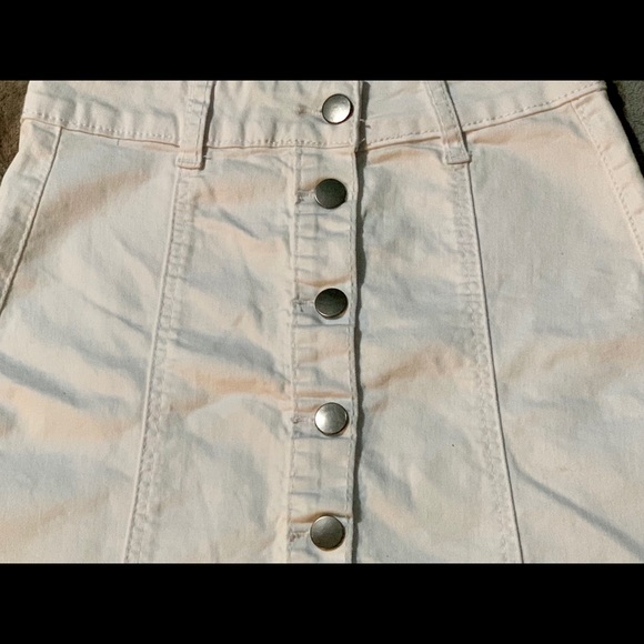 Mini Skirt - Picture 2 of 4